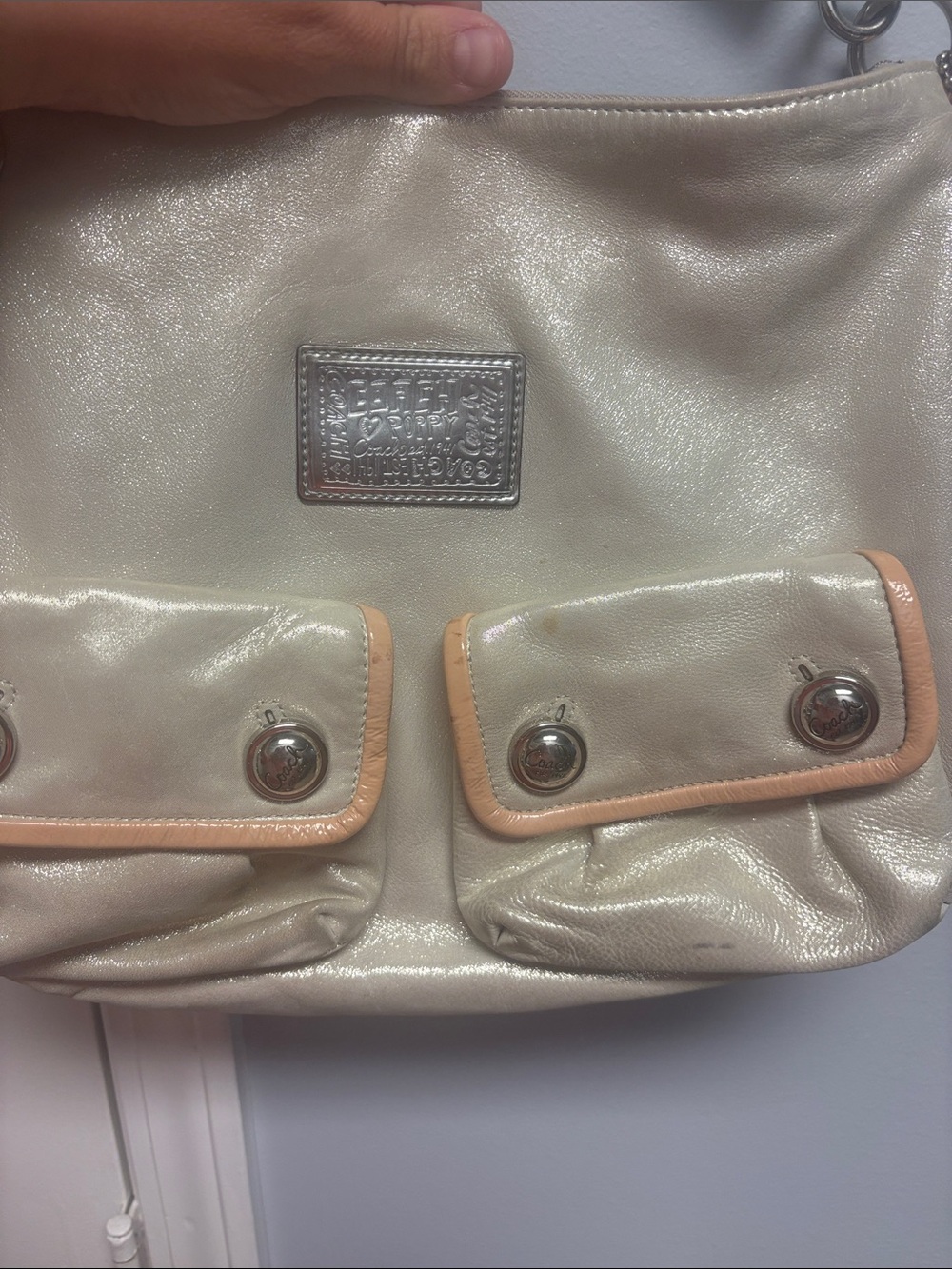 09' Vintage Coach Poppy Metallic Gold Hobo Bag style# 14555 - Picture 2 of 5